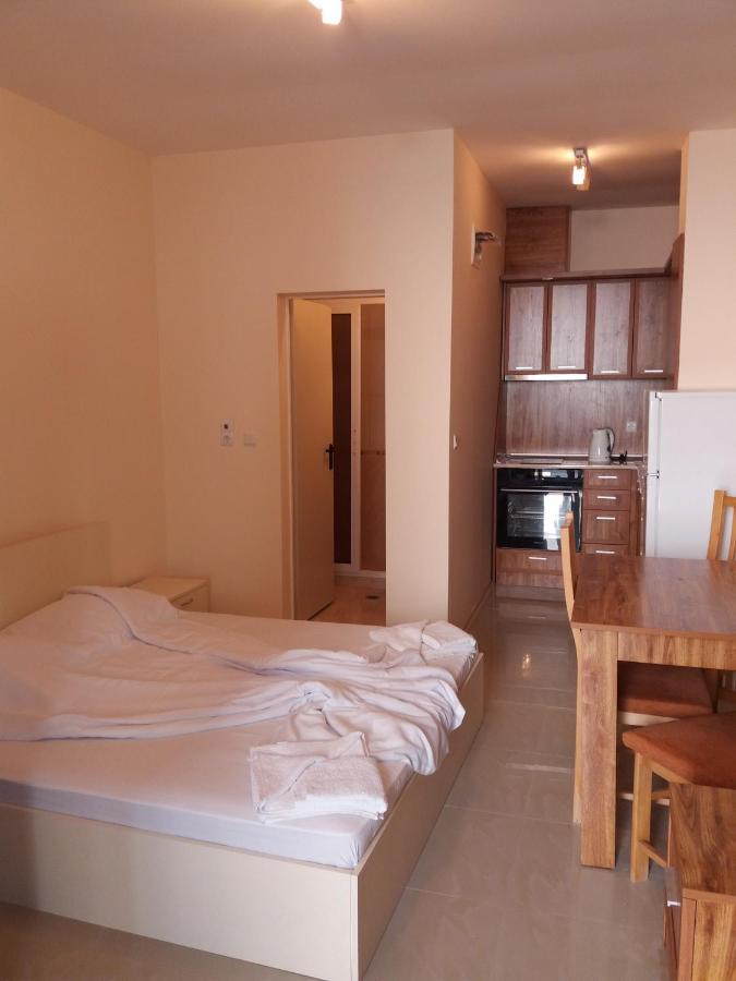 Golden Sea View Apartments 1 포마리 외부 사진