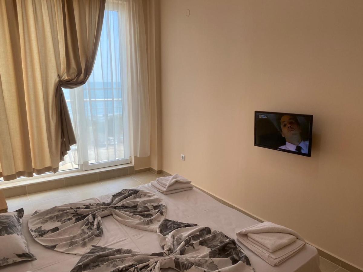 Golden Sea View Apartments 1 포마리 외부 사진