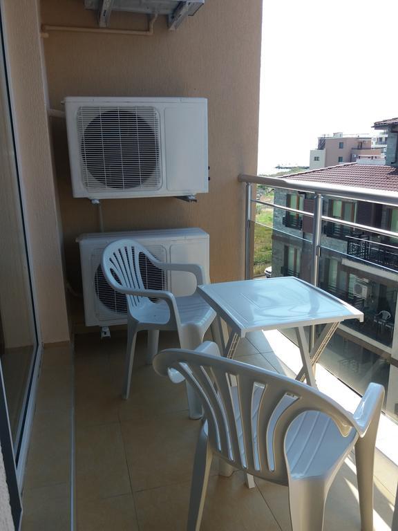 Golden Sea View Apartments 1 포마리 외부 사진