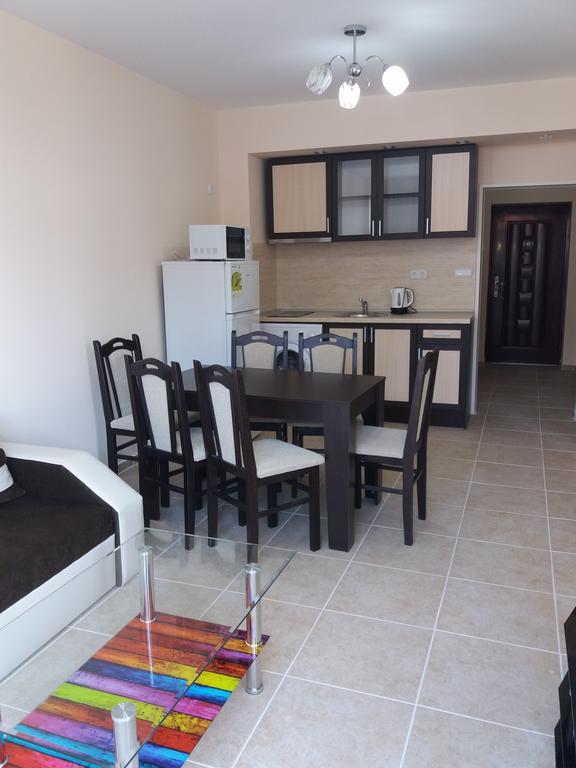Golden Sea View Apartments 1 포마리 외부 사진
