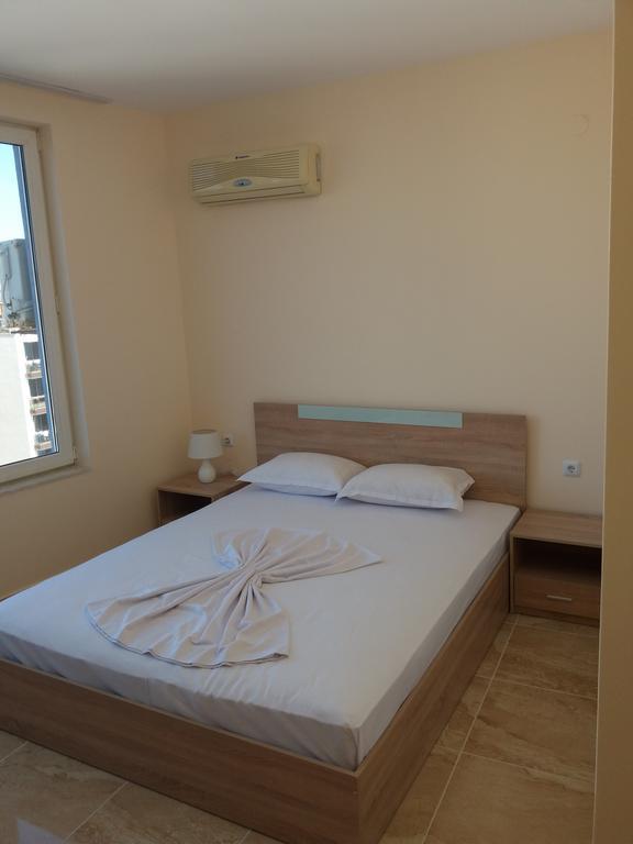 Golden Sea View Apartments 1 포마리 외부 사진